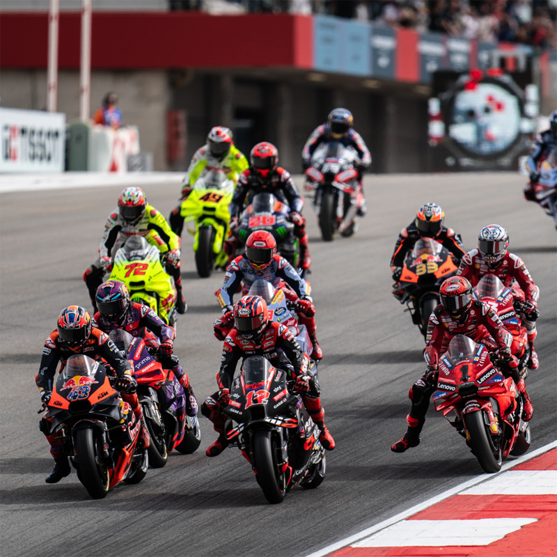 5 minut chůze od brány | Oficiální kemp Portugalsko | Autódromo Internacional do Algarve | MotoGP Portugal Grand Prix | Easy Camping | www.gpcamping.com