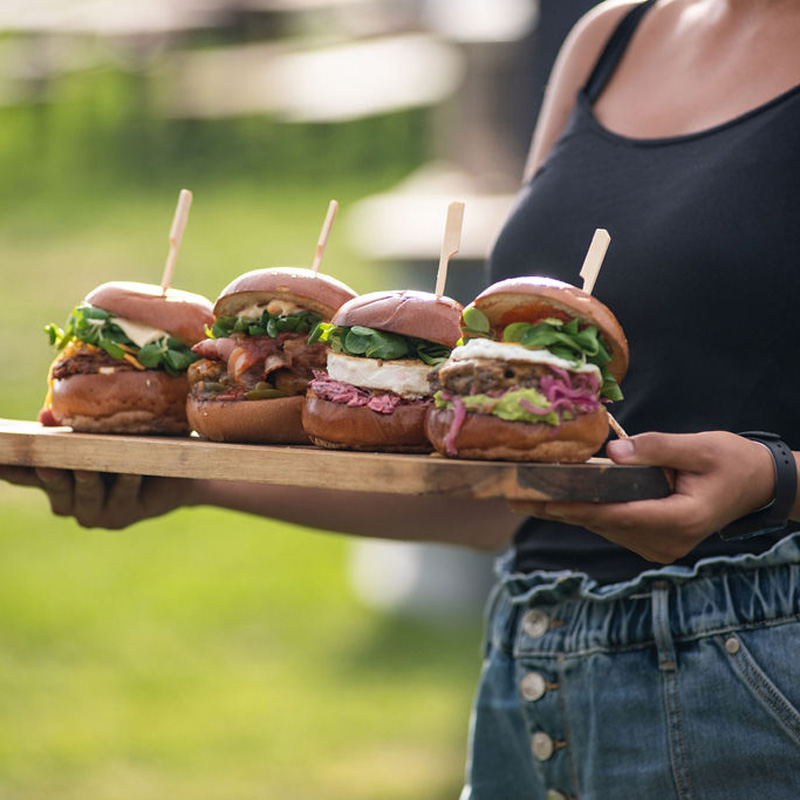 Společné prostory | Oficiální Camping F1 | Spielberg, Rakousko & Spa, Belgie & Imola, Itálie | Red Bull Ring & Circuit de Spa-Francorchamps & Autodromo Enzo e Dino Ferrari | Easy Camping | www.gpcamping.com