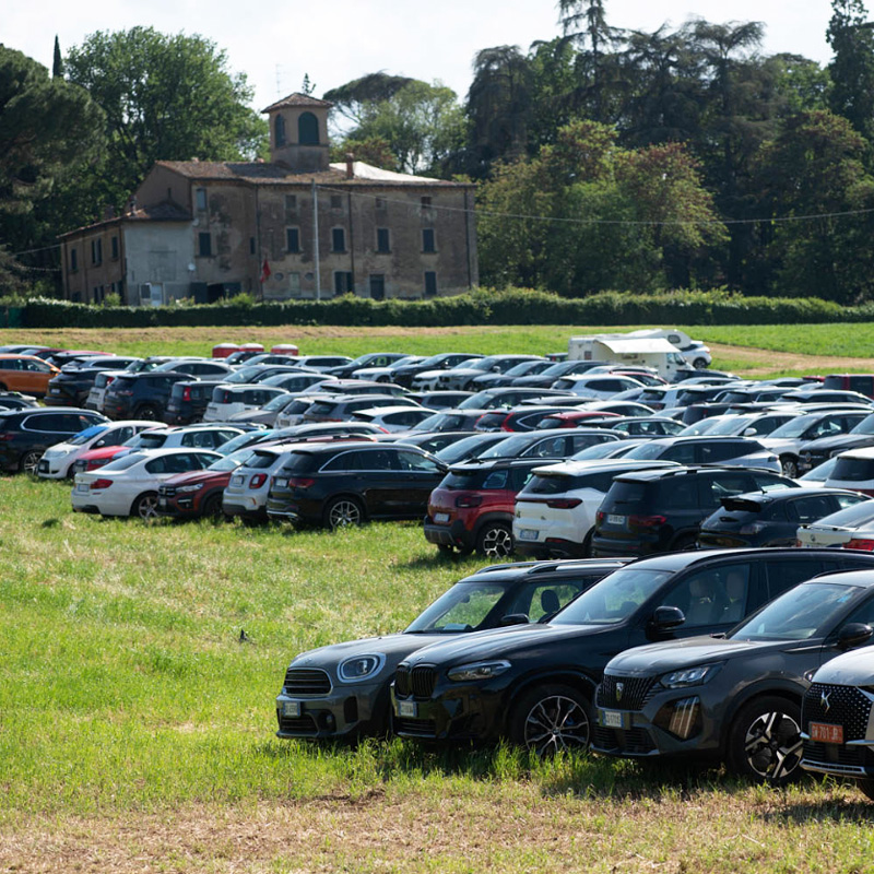 WEC Imola Parking - Privatparkplätze in der Nähe der Rennstrecke Autodromo Enzo e Dino Ferrari